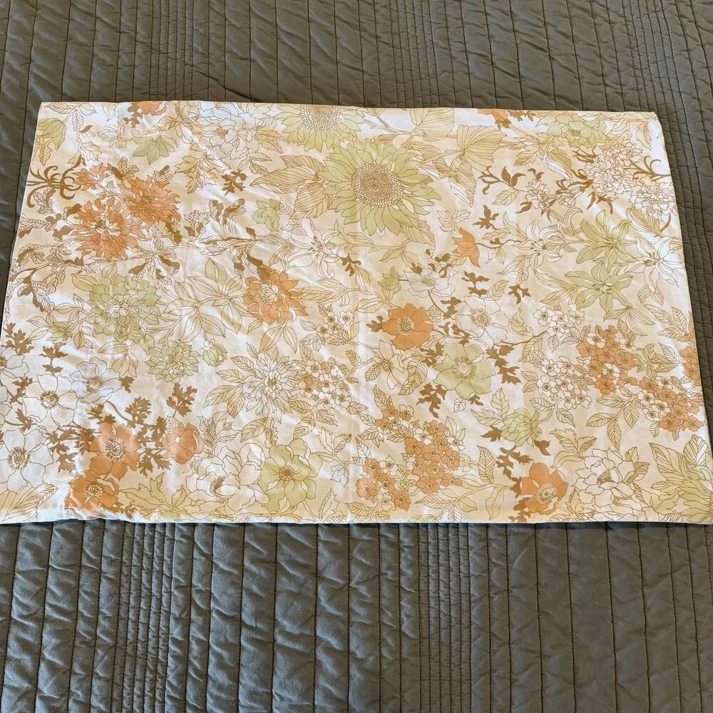 Vintage Cannon Floral 2 Pillowcases Mod 60s 70s Mid Century Green Orange Cream